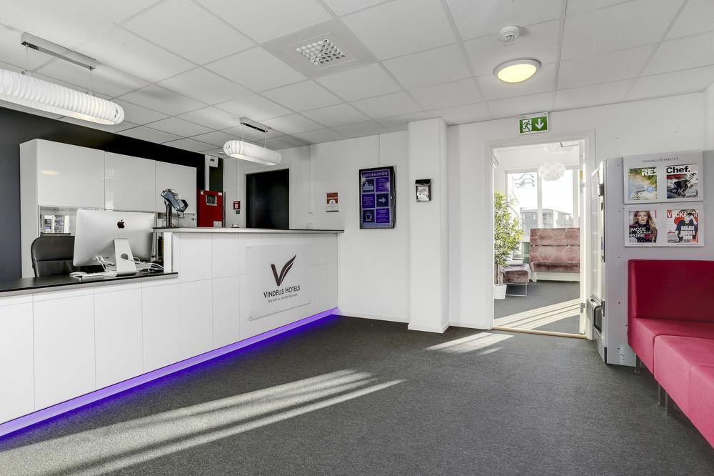 Hotel Vindeus Сёдертелье Экстерьер фото