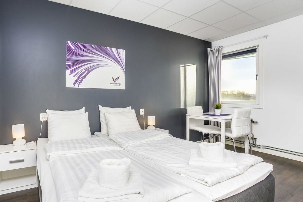 Hotel Vindeus Сёдертелье Экстерьер фото